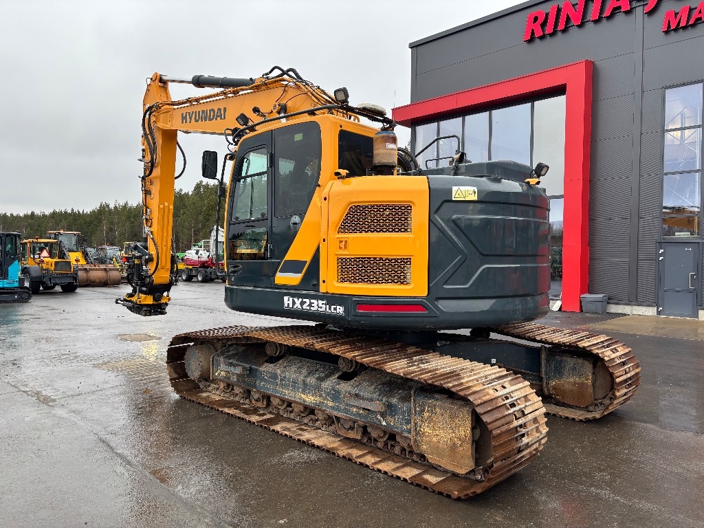 hyundai-hx-235-lcr-myyty-sold,2917efa8