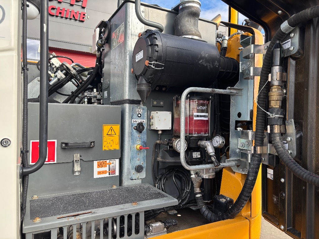 liebherr-920-r-compact-pyoritt,4a71f193