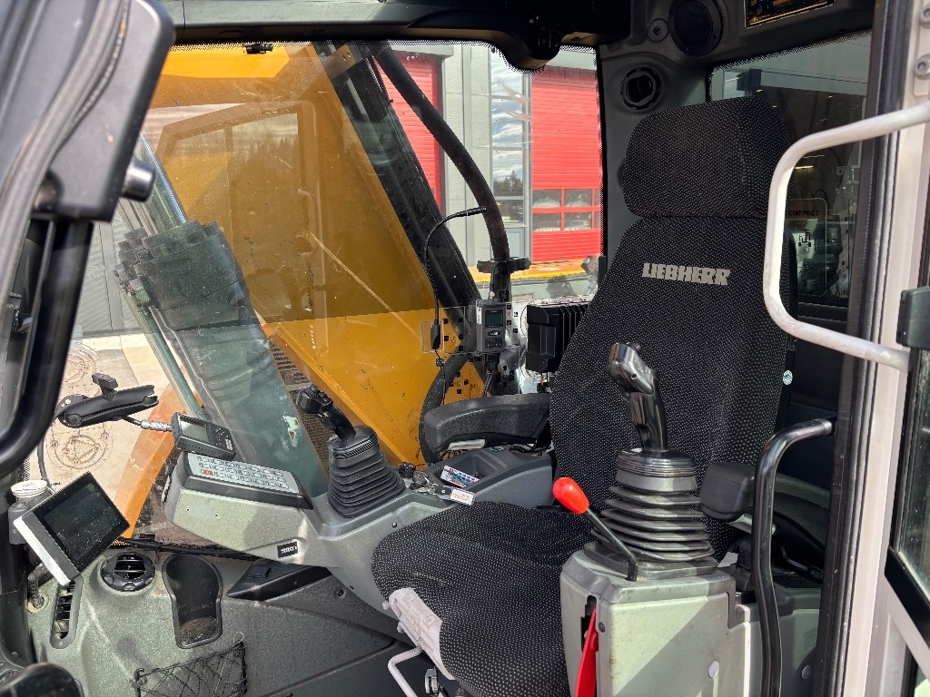 liebherr-920-r-compact-pyoritt,f564c54b