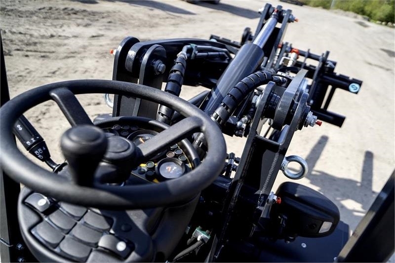 Pitbull X24-26V // Fabriksny