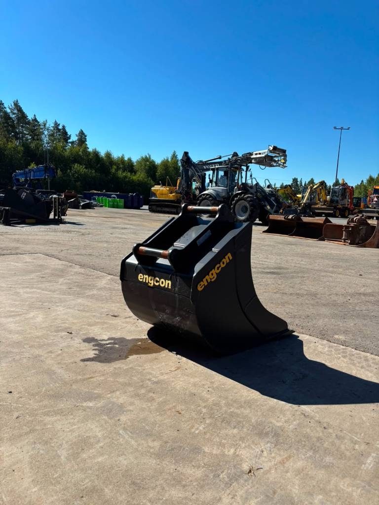 engcon-kuokkakauha-700mm-250l,2566f29b