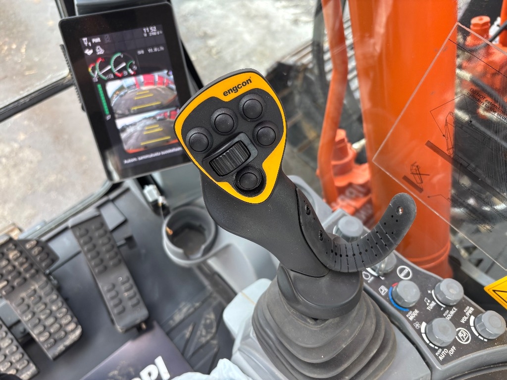 hitachi-zx-225-us-7-engcon-ras,8c31fb36
