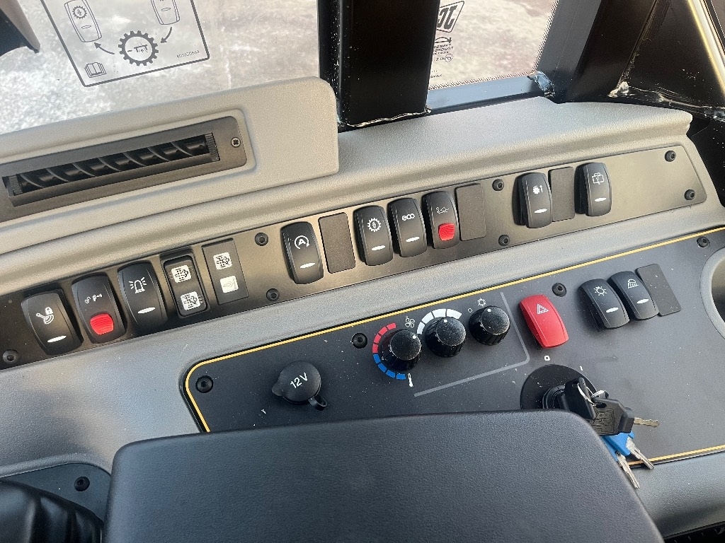 jcb-409-stage-v-takuu-12kk,e1640d19