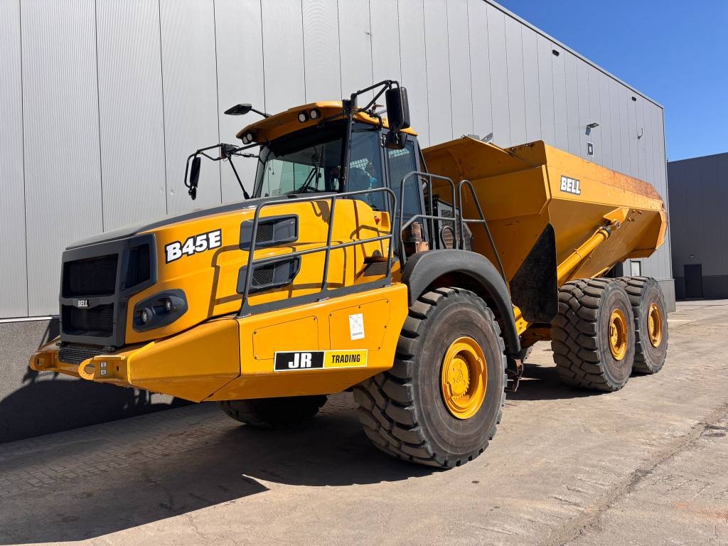 Bell B 45 E (Tailgate Available)