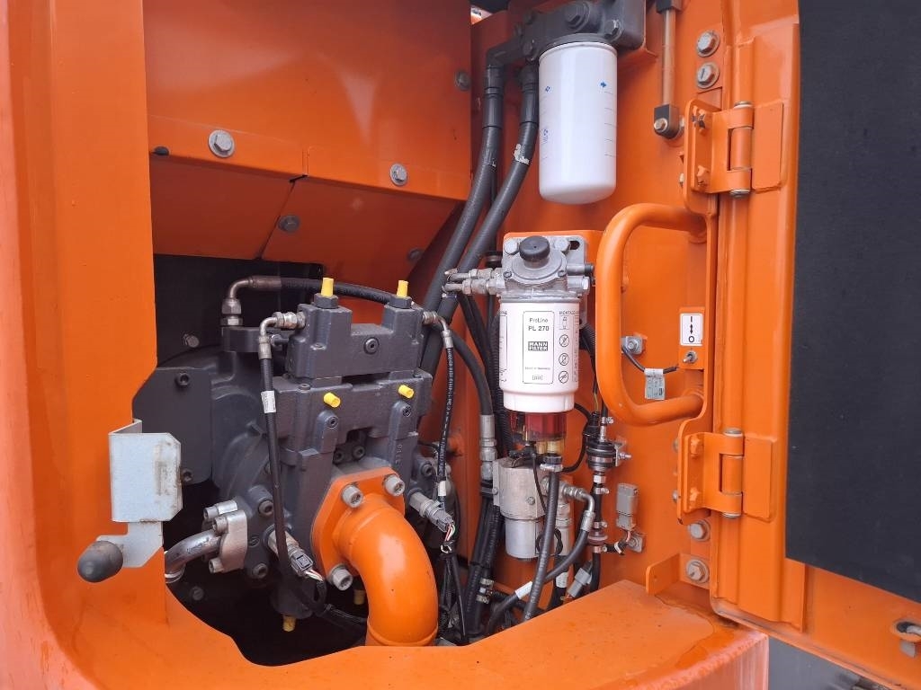 doosan-dx-235-lcr-myyty-sold,50d951c9