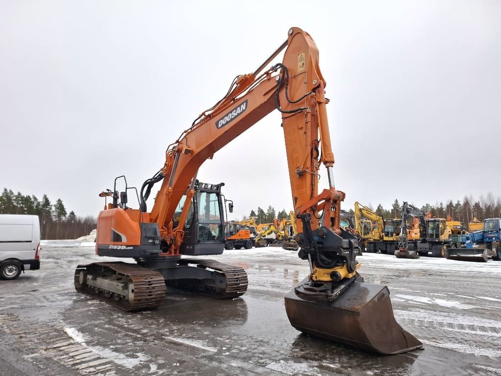 doosan-dx-235-lcr-myyty-sold,5a7ad530