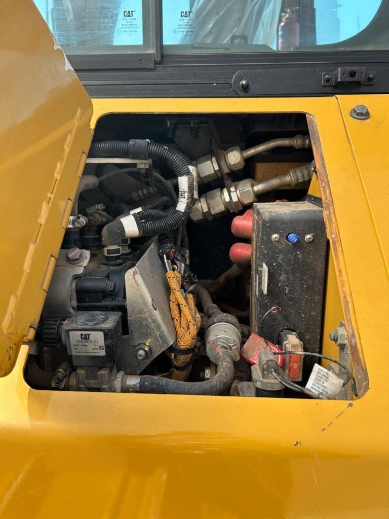 CAT D 5 LGP (new undercarriage + ripper)