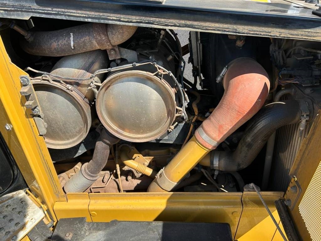 CAT D 5 LGP (new undercarriage + ripper)