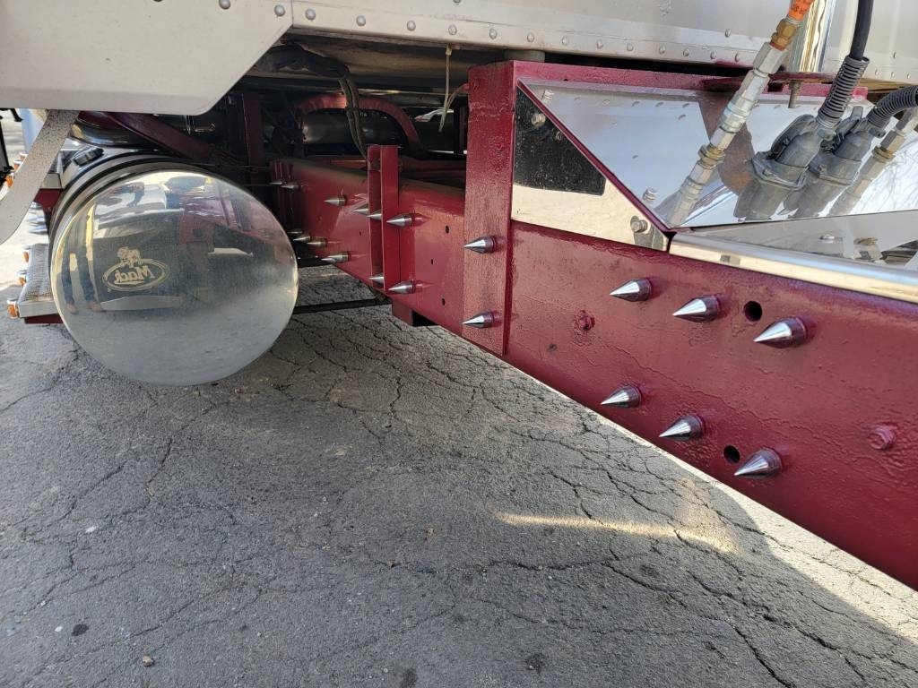 Mack RWS788LST Superliner