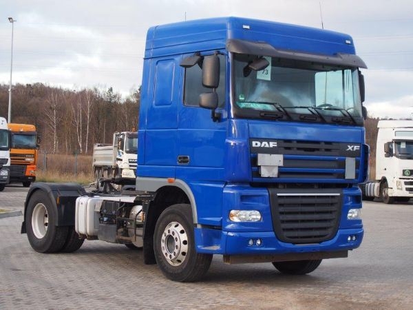 Разъем фонаря daf 105