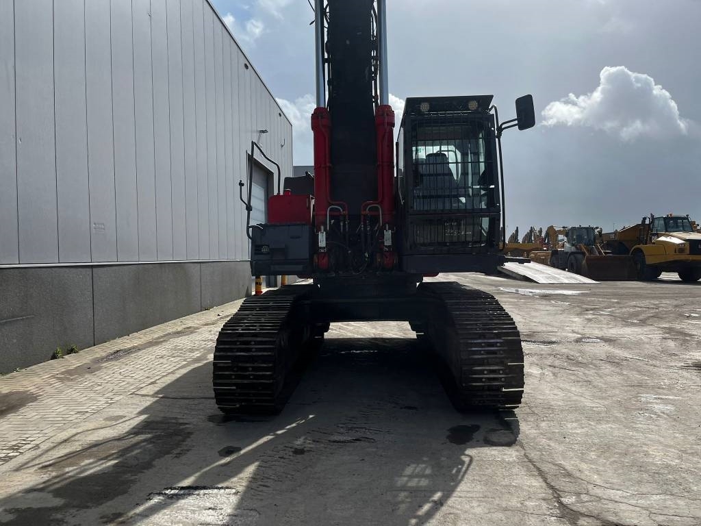 Hitachi ZX 470 LCD - 3 (25m high reach demolition)