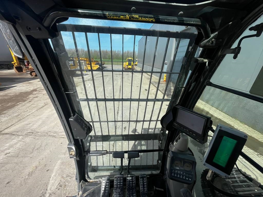 Hitachi ZX 470 LCD - 3 (25m high reach demolition)