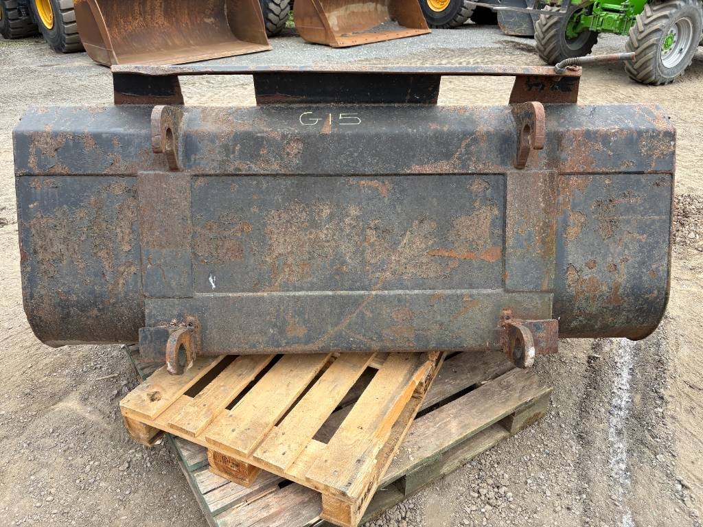 Attachment Sales Bucket