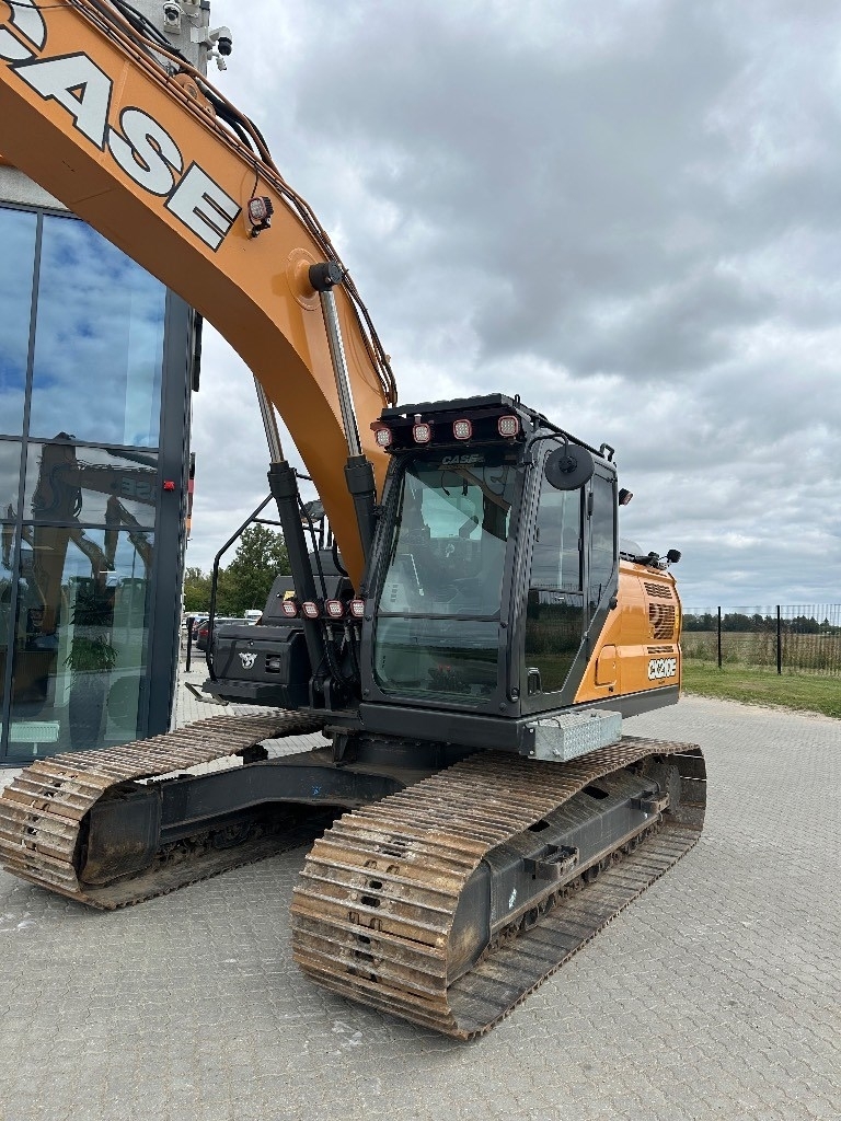 CASE CX 210 E