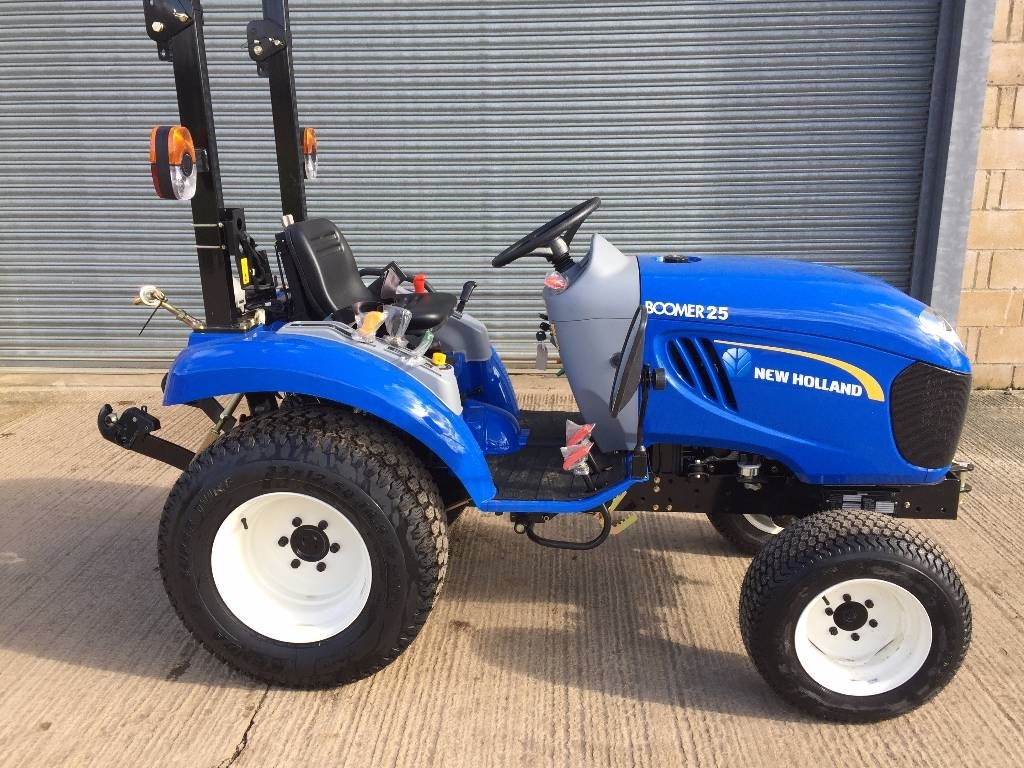 Used New Holland Boomer 25 compact tractors Year 2016 Price 12,714