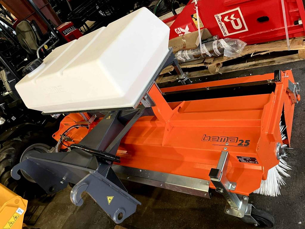 Bema 25 BK med opsamler