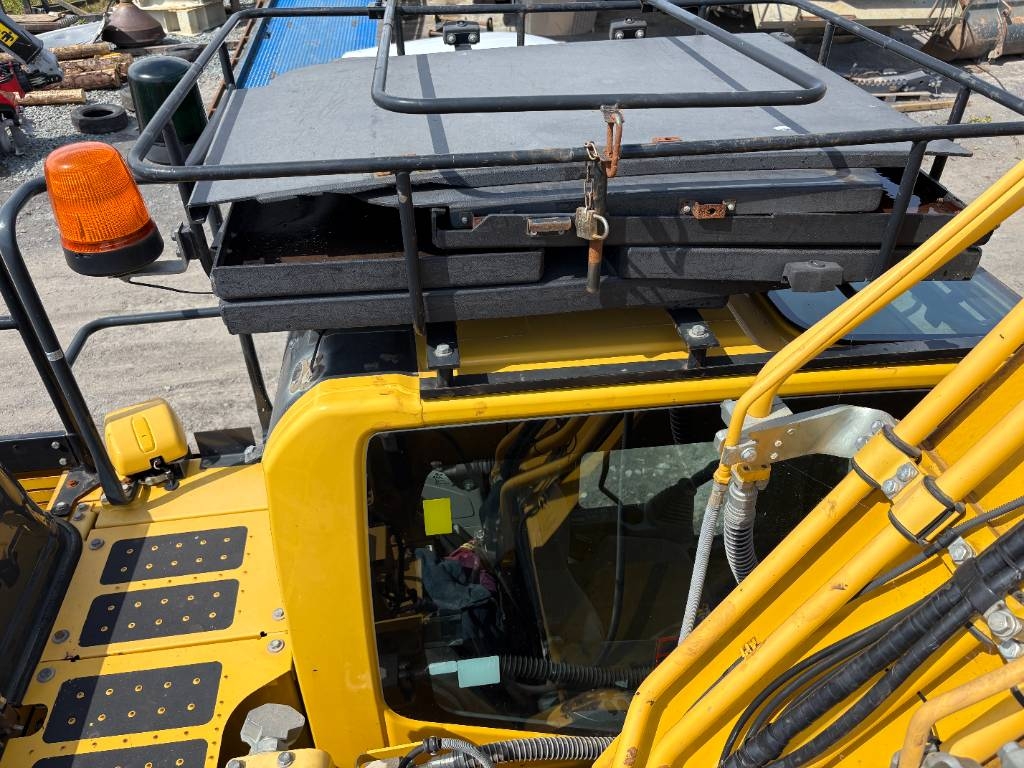 Komatsu PC290LC-11