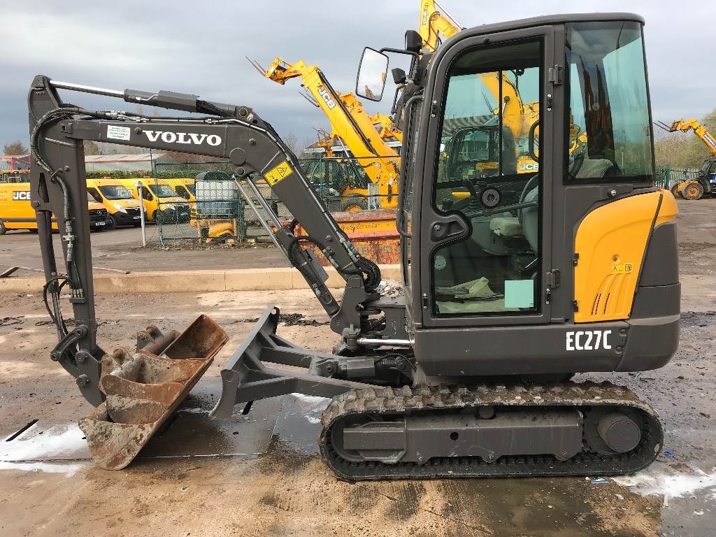 Volvo EC27C