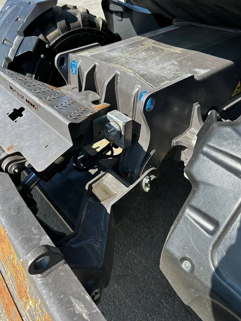 mecalac-7-mwr-huippu-varusteil,6a696894