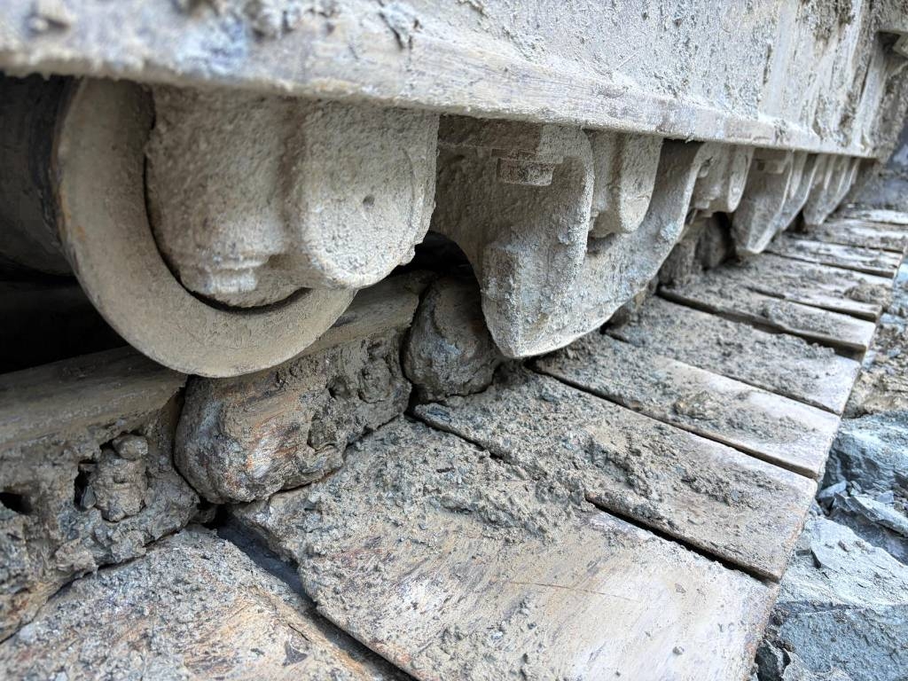 Komatsu PC360LC-10