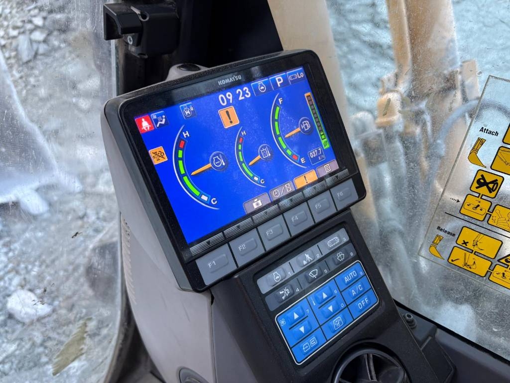 Komatsu PC360LC-10