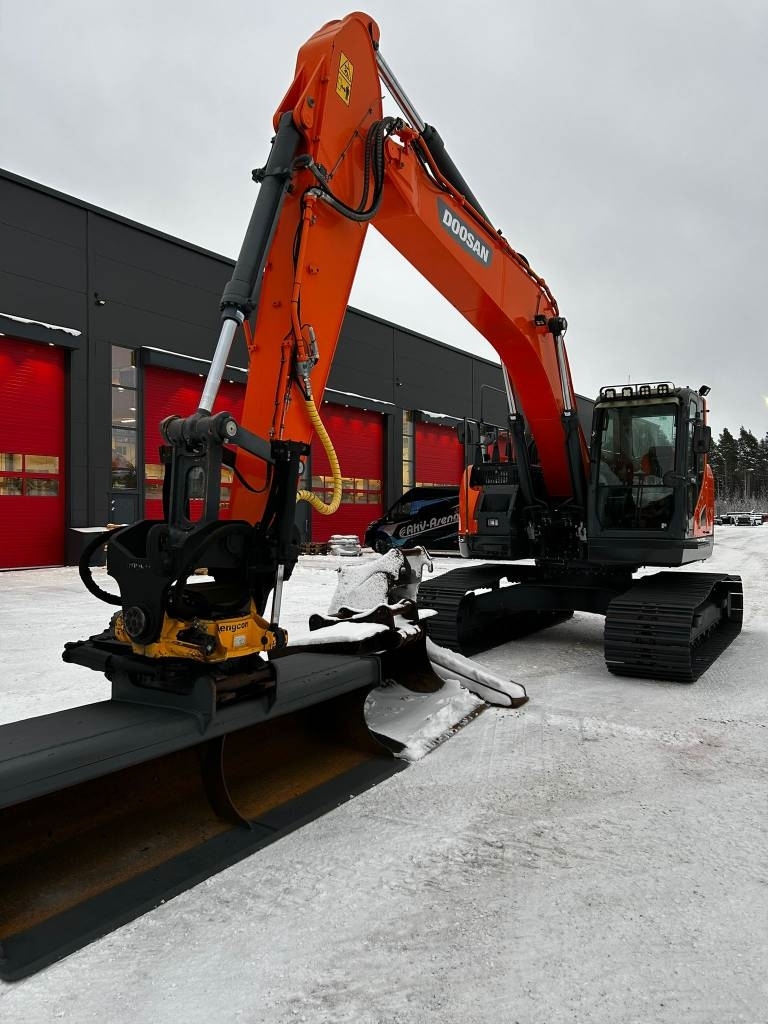 doosan-dx-235-lcr-5-engcon-3-k,d008423d