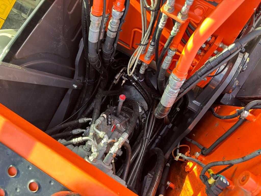 hitachi-zx-130-6-engcon-rasvar,96572461