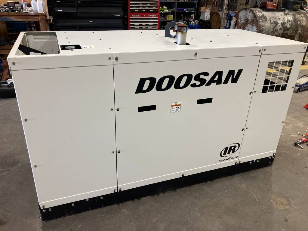 Doosan P185 WJD-T4i