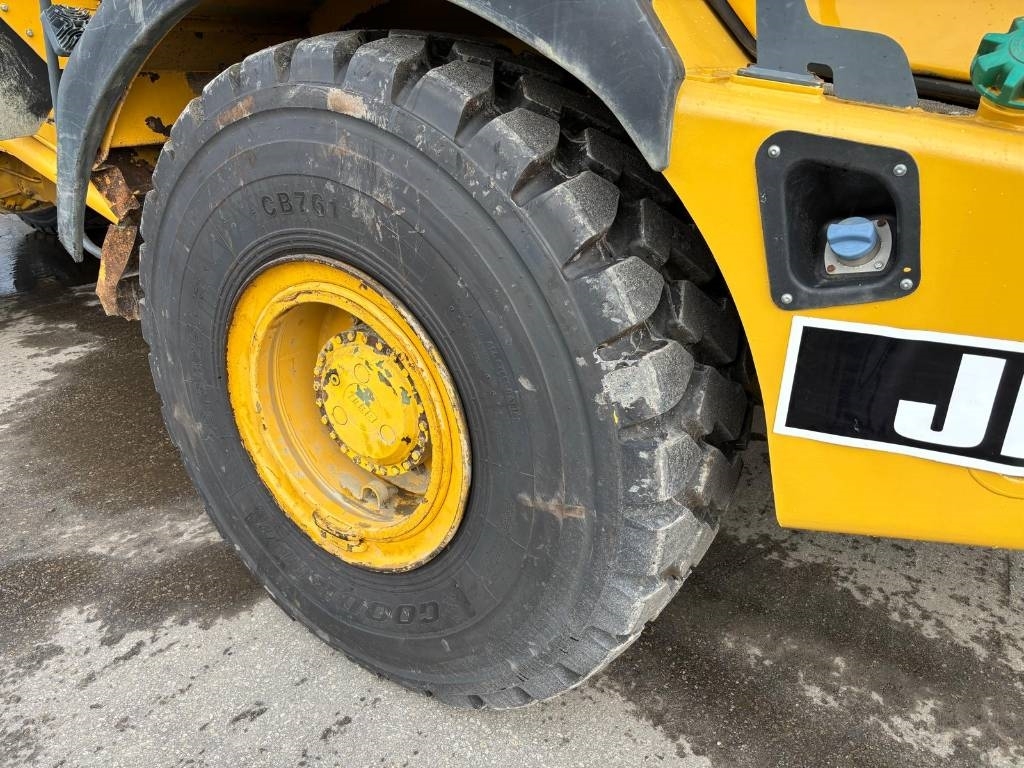 Bell B 30 E (New tyres)