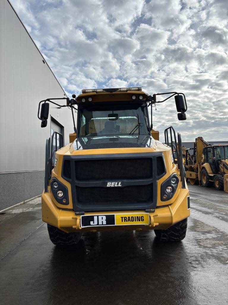 Bell B 30 E (New tyres)