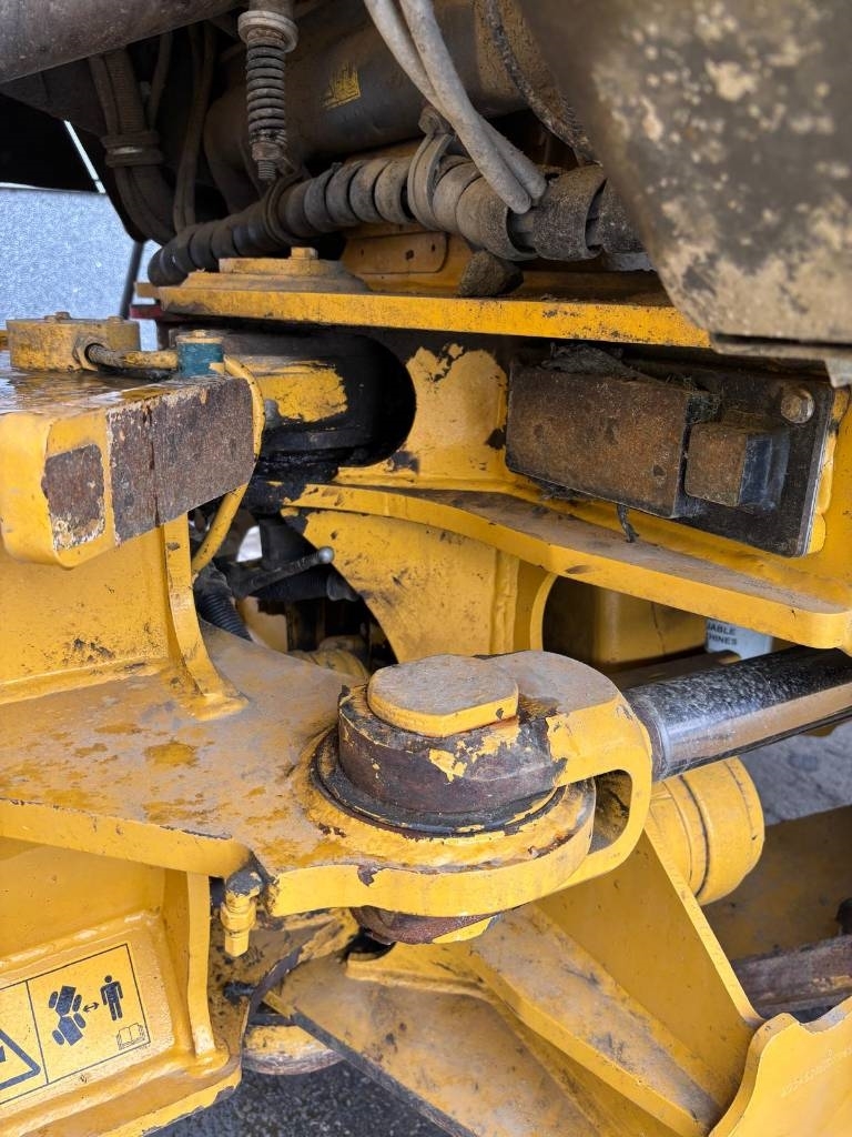 Bell B 30 E (New tyres)