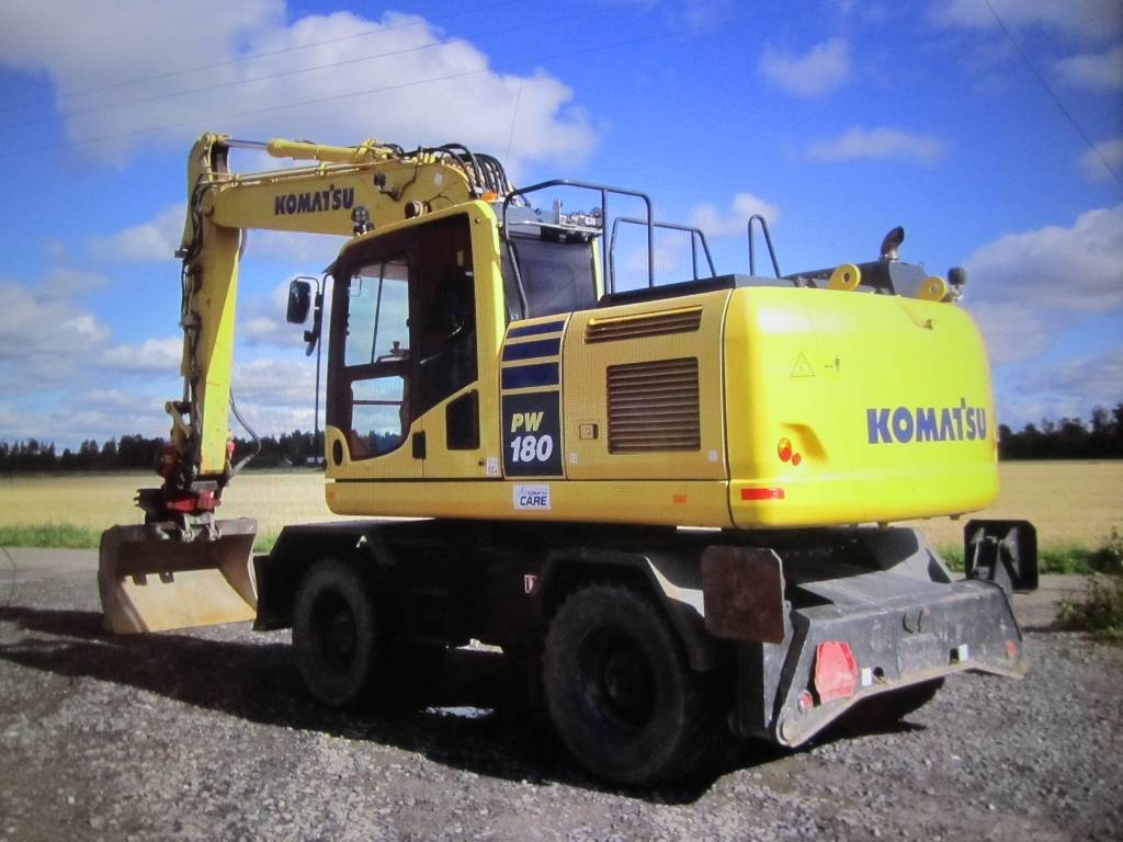 Komatsu PW18010 Wheeled Excavators Construction Equipment
