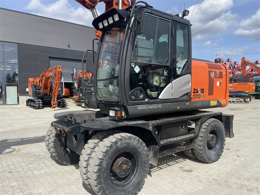 セント Hitachi ZX 170 W-5 B - Wheeled excavators - Construction