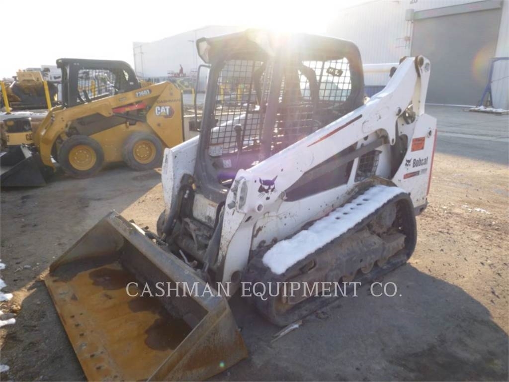 Bobcat T590 履帯式ローダ 建設 CATERPILLAR WORLDWIDE