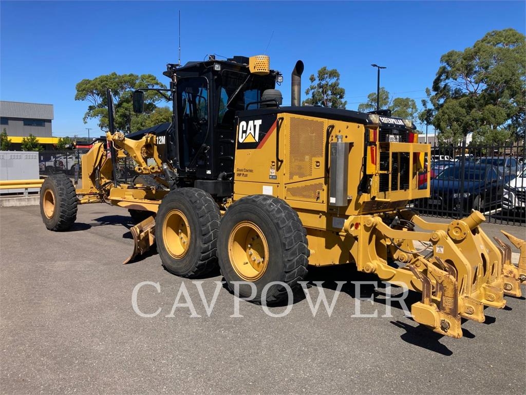 CAT 12M image 4