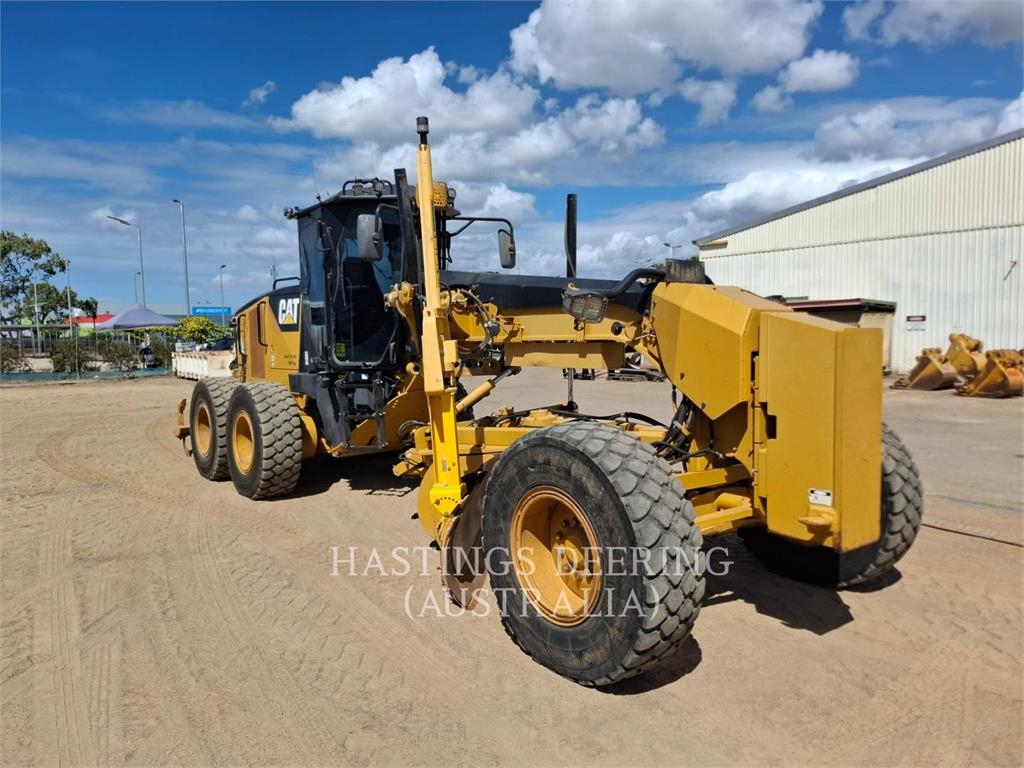 CAT 12M image 2