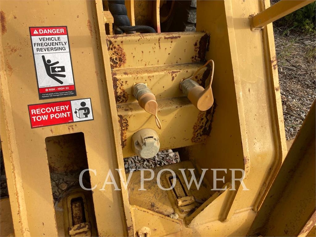 CAT 12M image 12