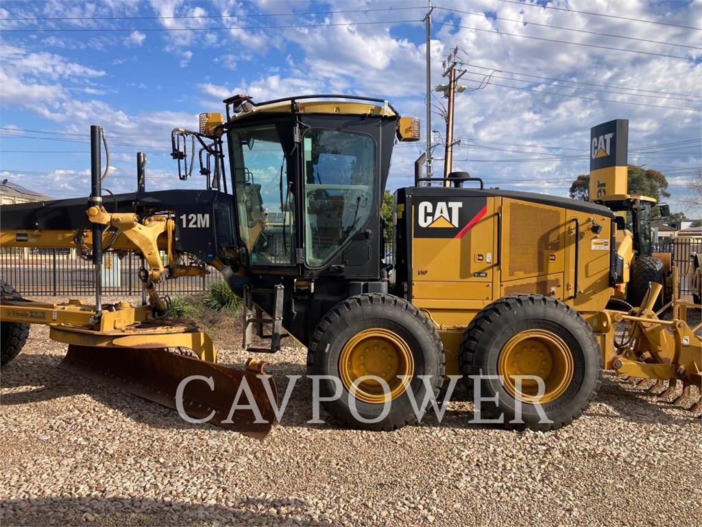 CAT 12M image 7