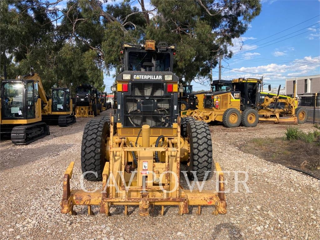 CAT 12M image 9
