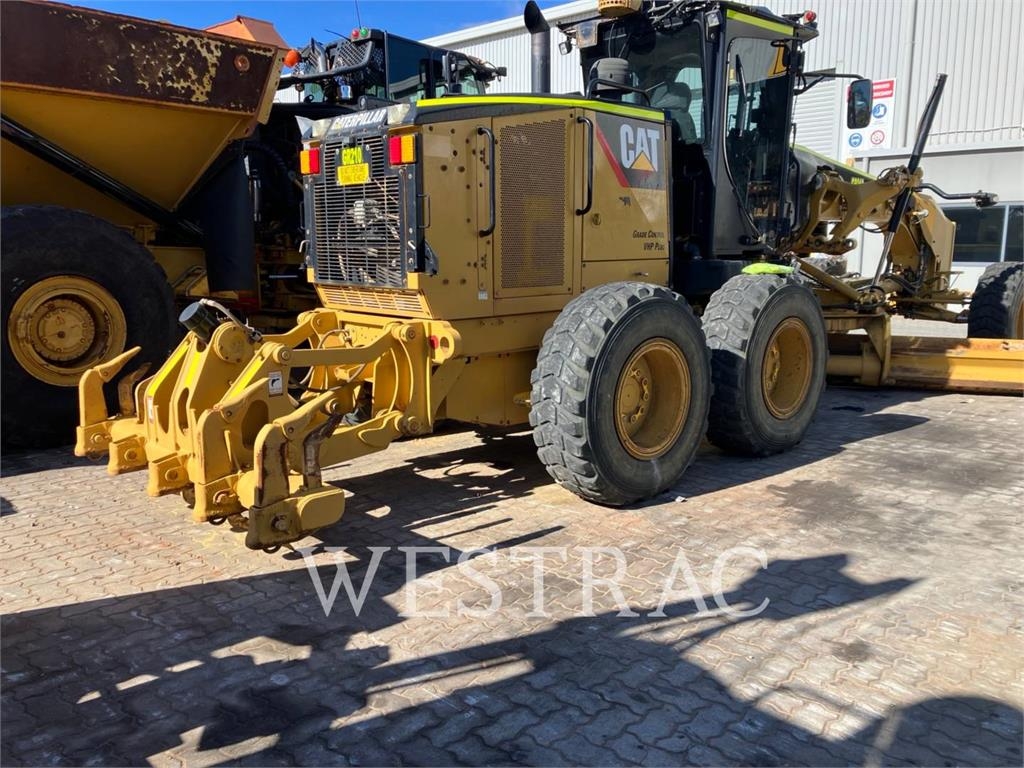 CAT 12M image 3