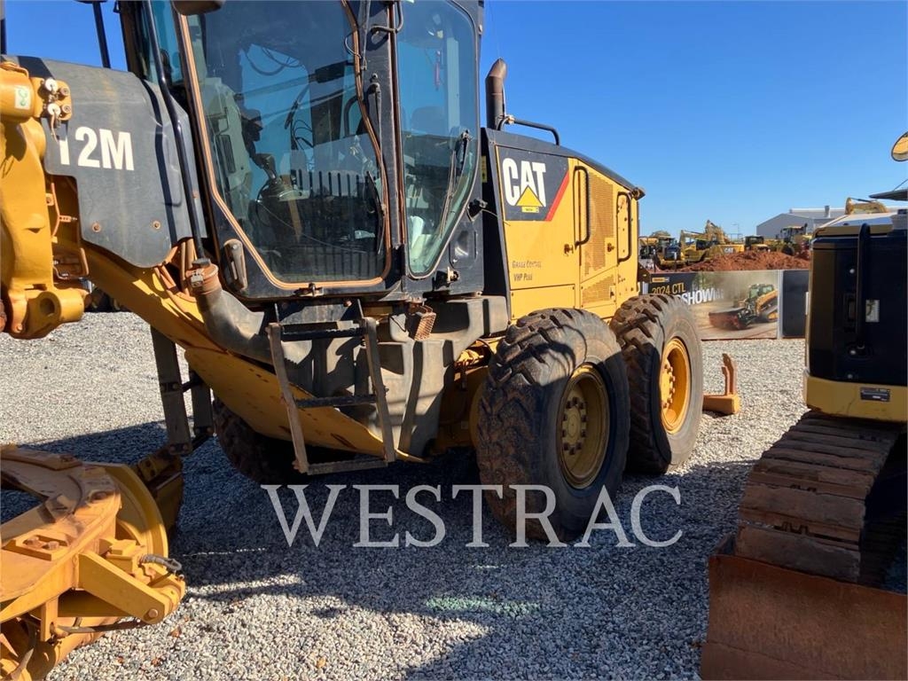 CAT 12M image 11