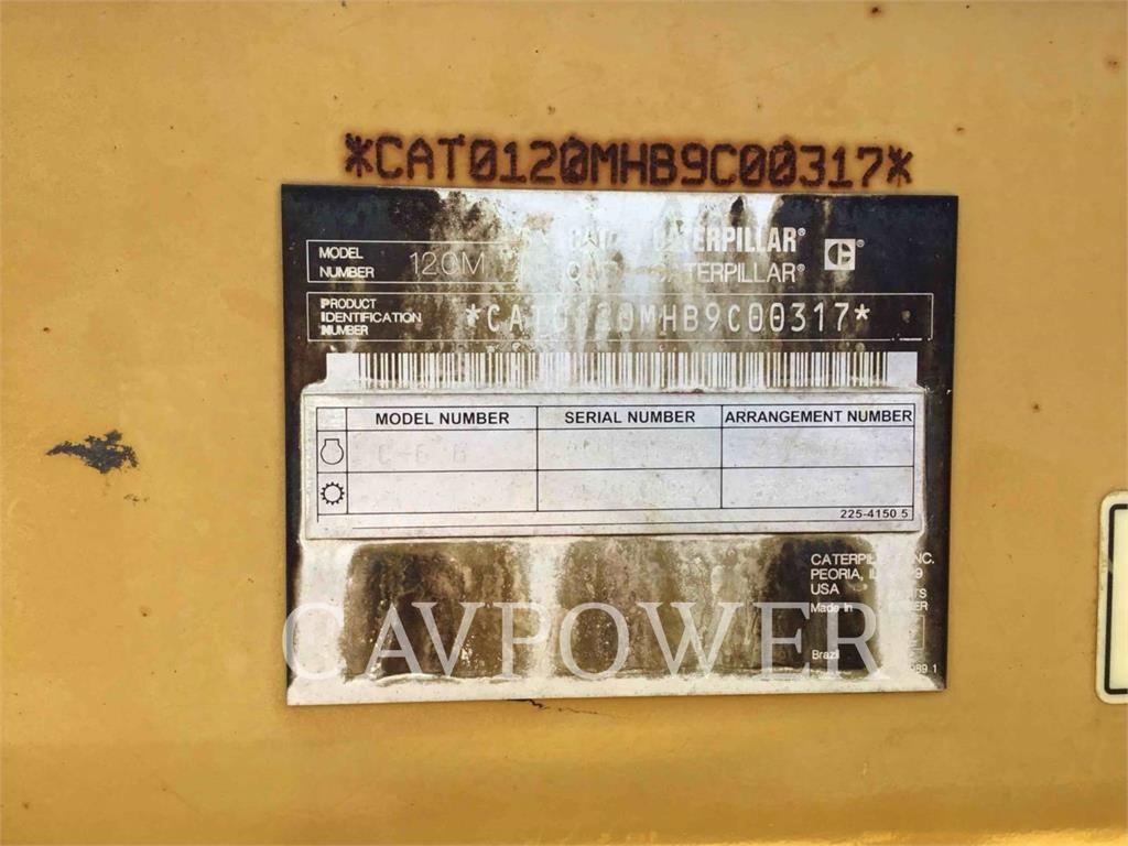 CAT 120M image 6