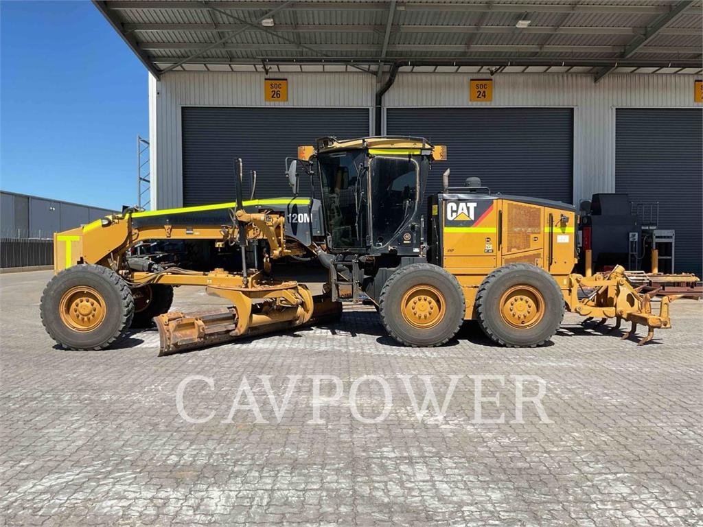 CAT 120M image 9
