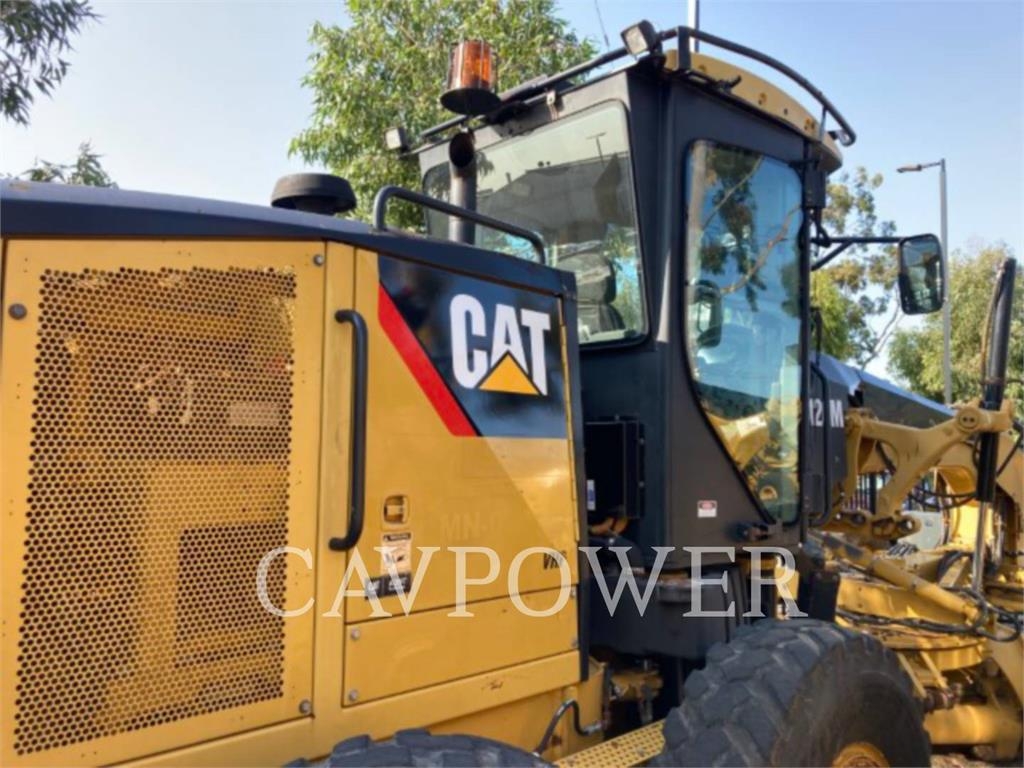 CAT 120M image 10