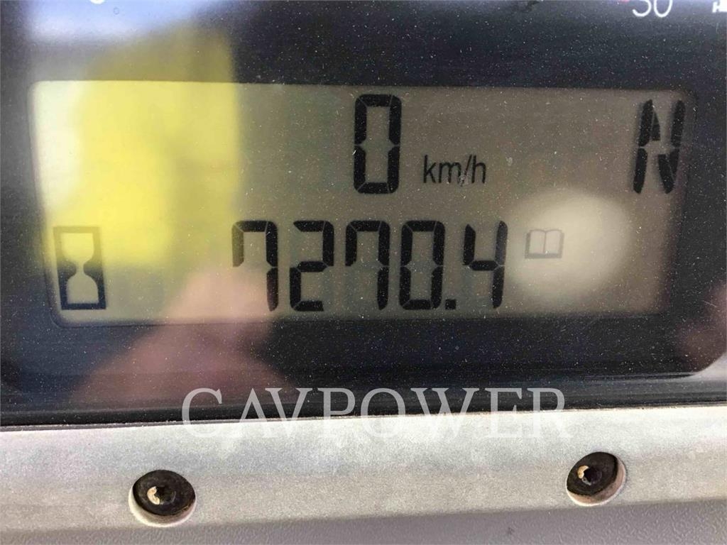 CAT 120M image 5