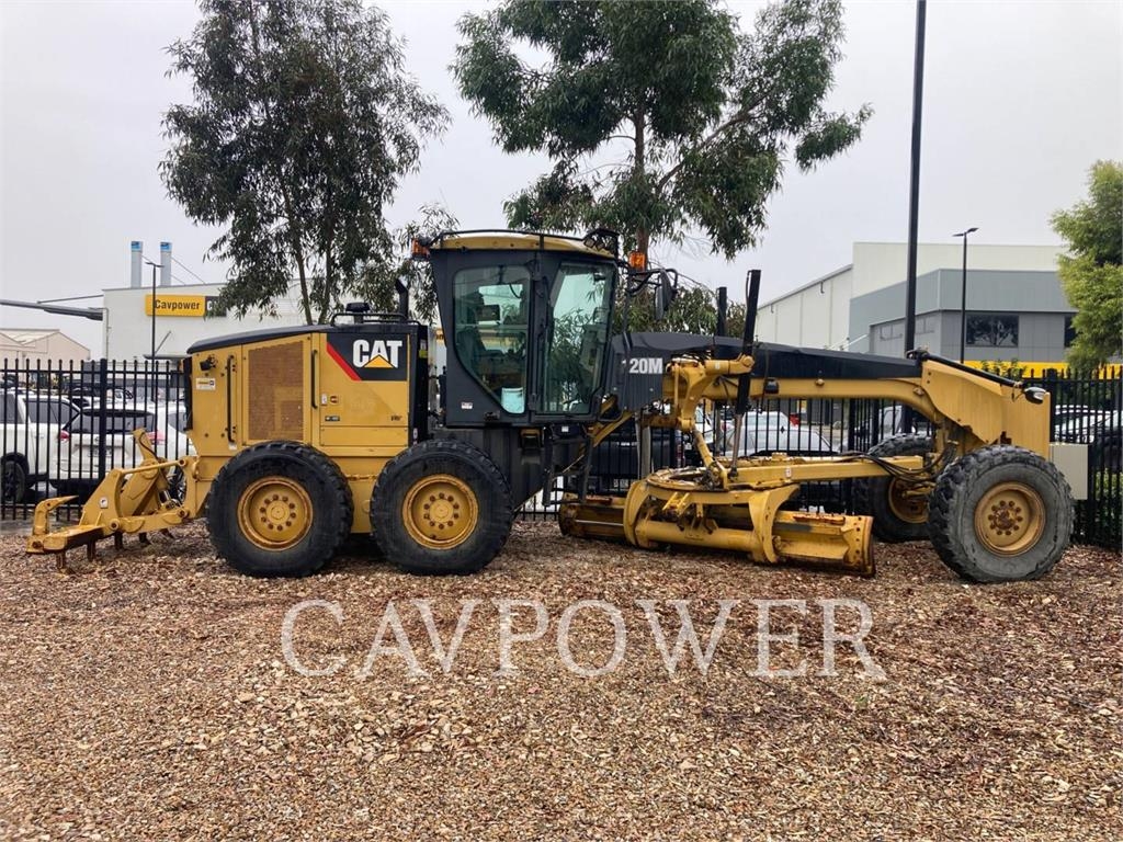 CAT 120M image 8