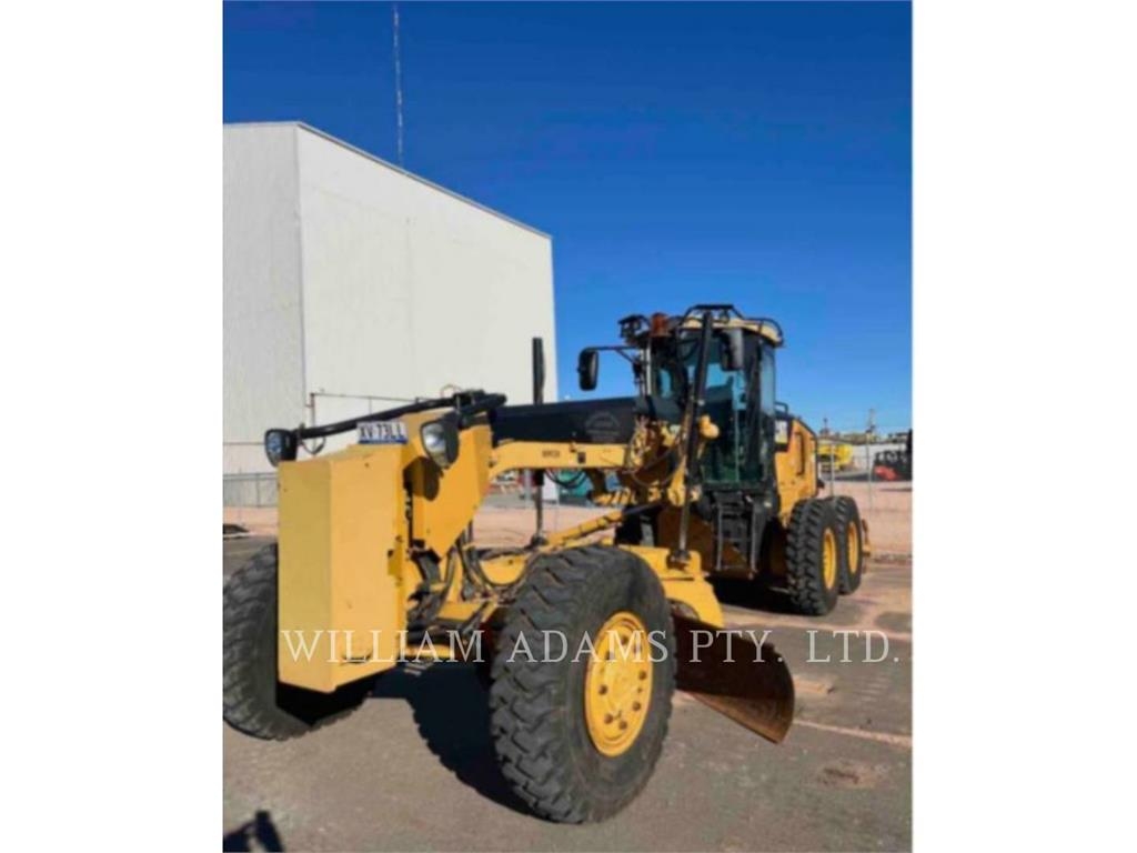 CAT 120M AWD image 4