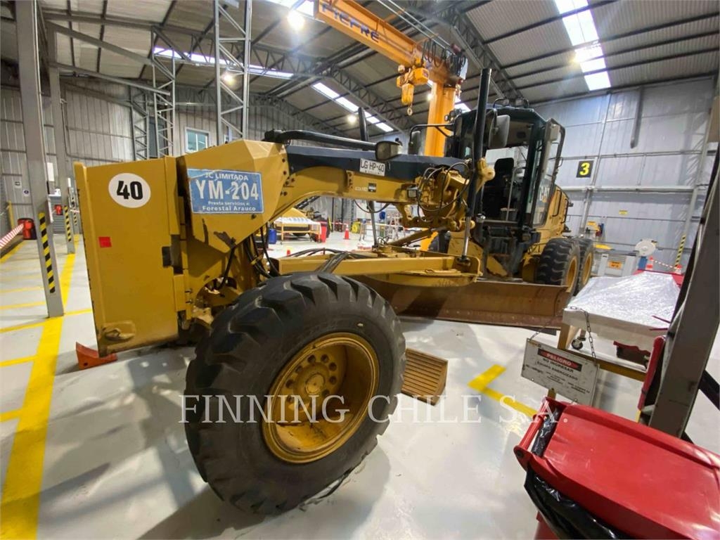 CAT 12M - 鉱業用モータ・グレーダ - 建設 - CATERPILLAR WORLDWIDE