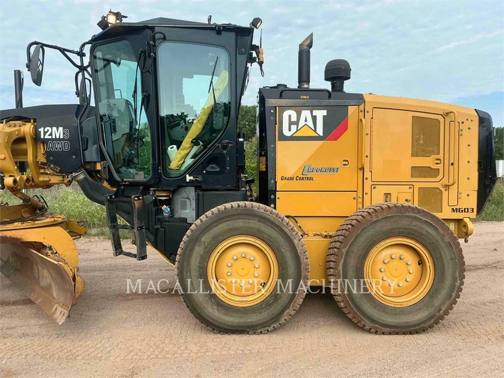 CAT 12M3AWD - 鉱業用モータ・グレーダ - 建設 - CATERPILLAR WORLDWIDE