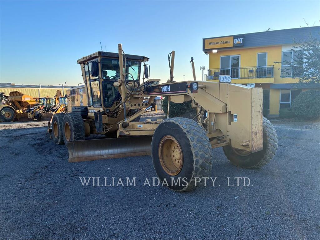 CAT 140HNA image 2